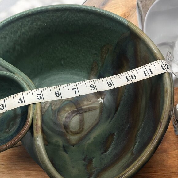 VTG Sage Green Large Chip & Dip Server 12” Swirling Snack Bowl Pottery Handmade - Picture 8 of 8